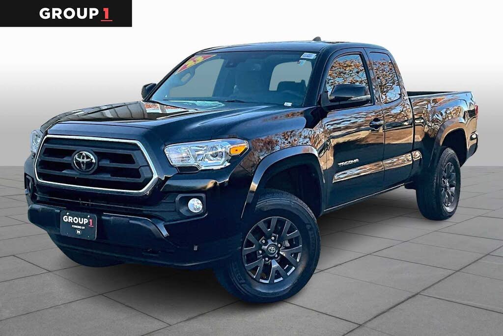 2023 Toyota Tacoma SR5 V6 Access Cab 4WD