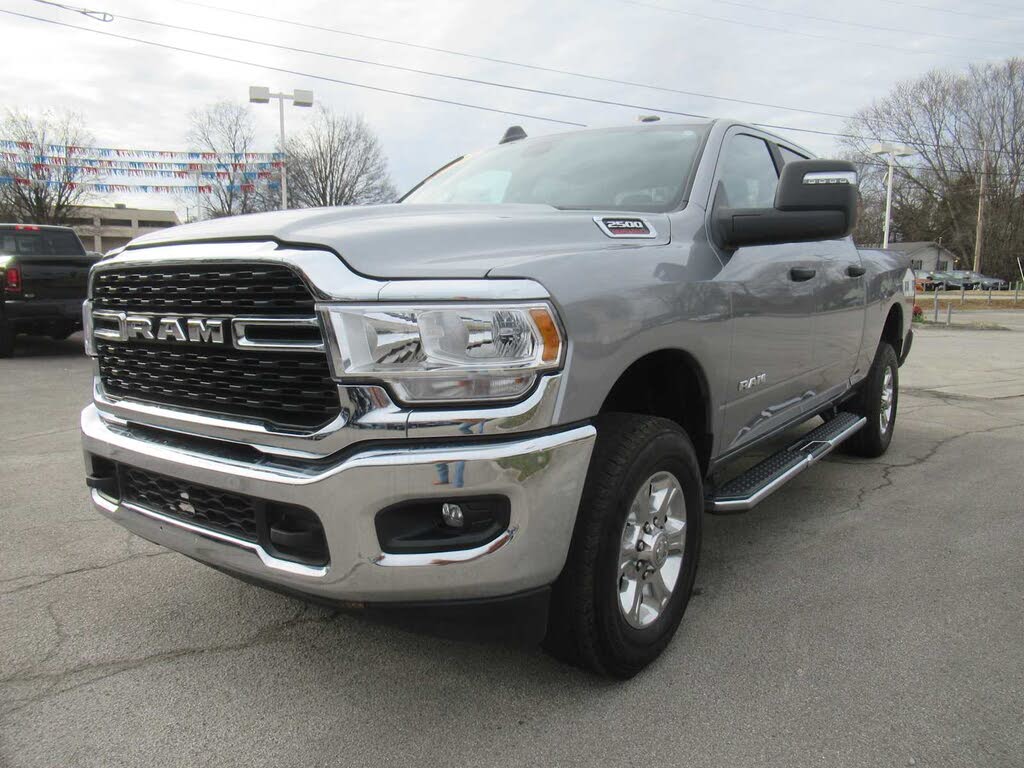 2024 RAM 2500 Big Horn Crew Cab 4WD