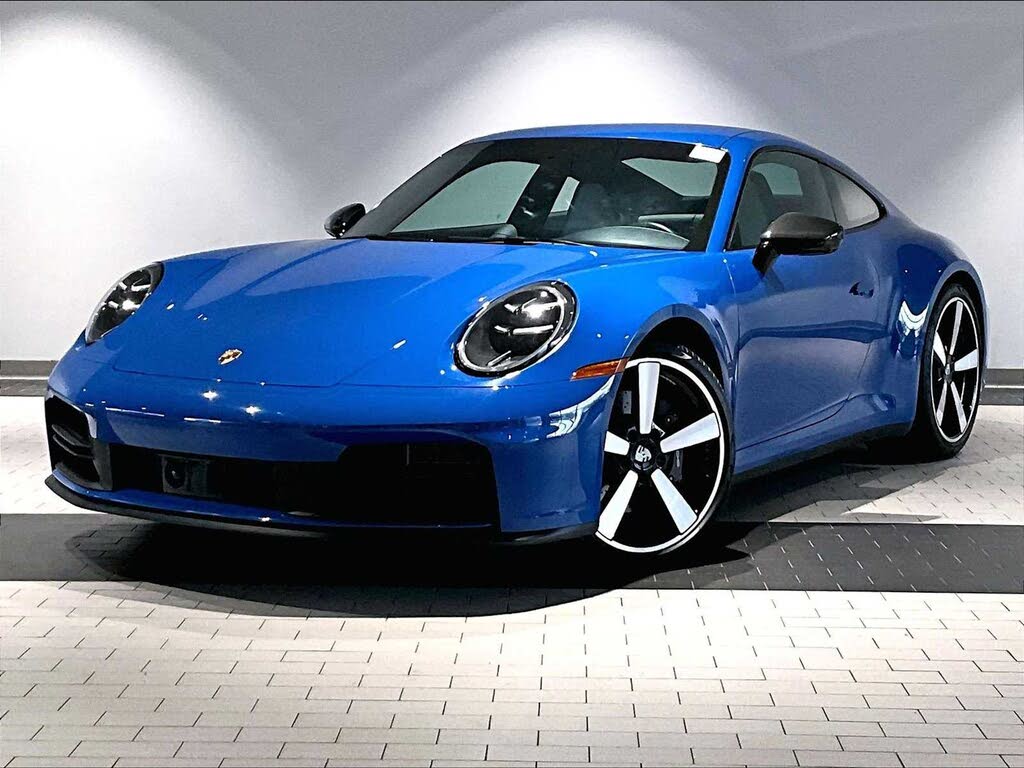 2025 Porsche 911 Carrera Coupe RWD
