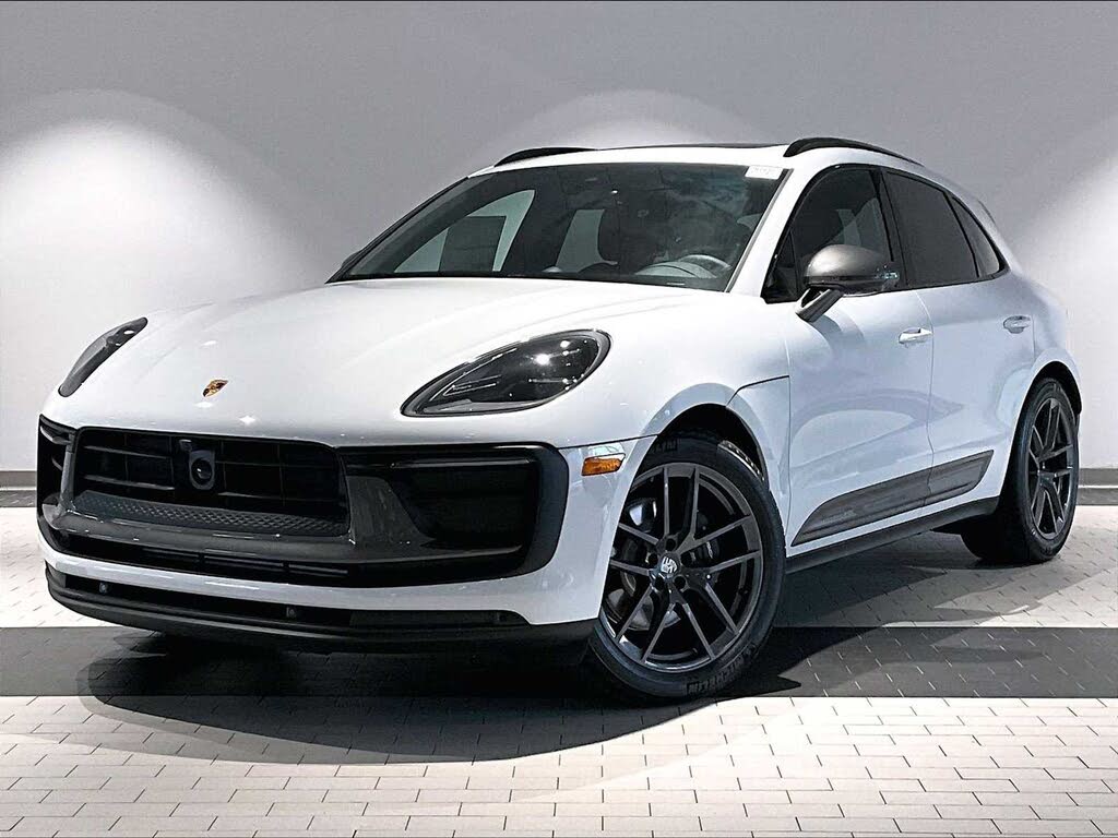 2026 Porsche Macan T AWD