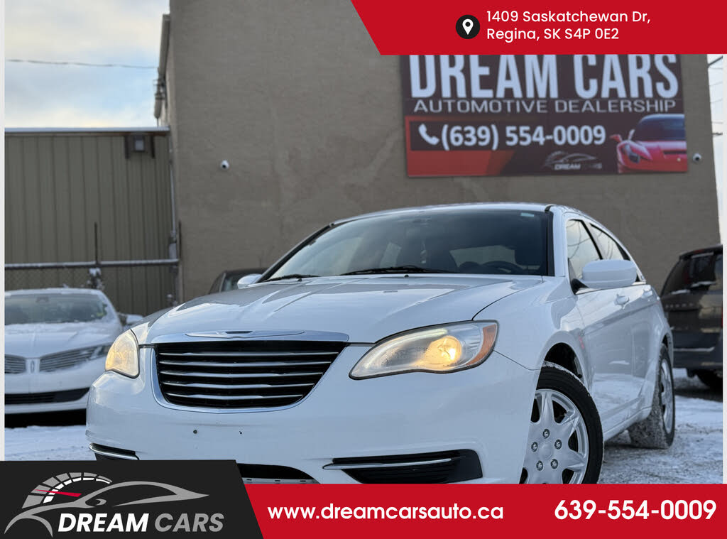 2014 Chrysler 200 LX Sedan FWD