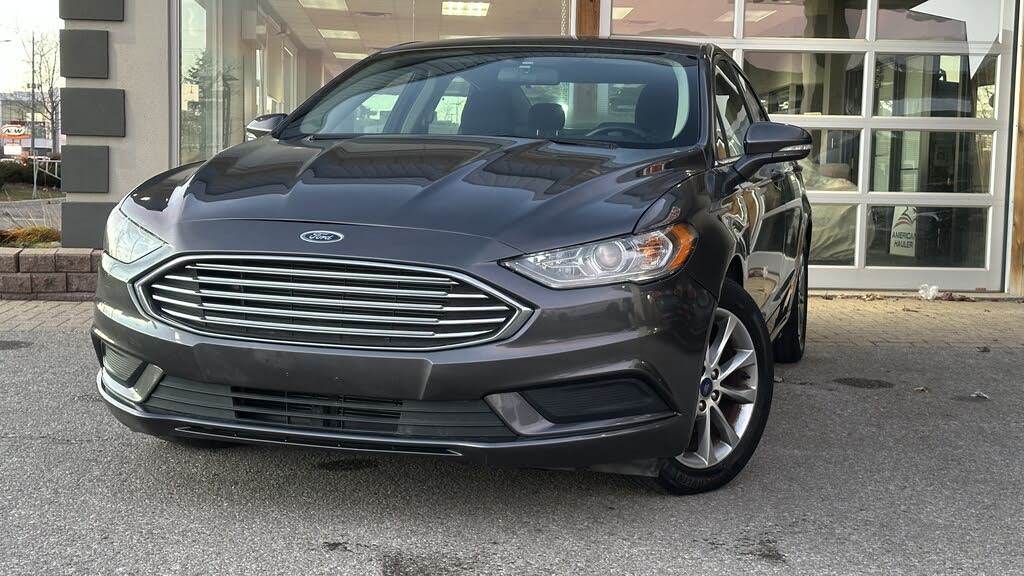 2017 Ford Fusion SE