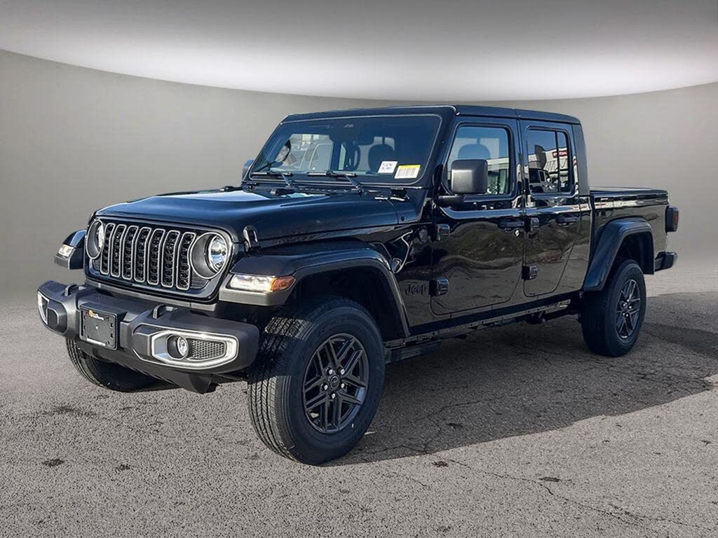 2026 Jeep Gladiator Sport S Crew Cab 4WD