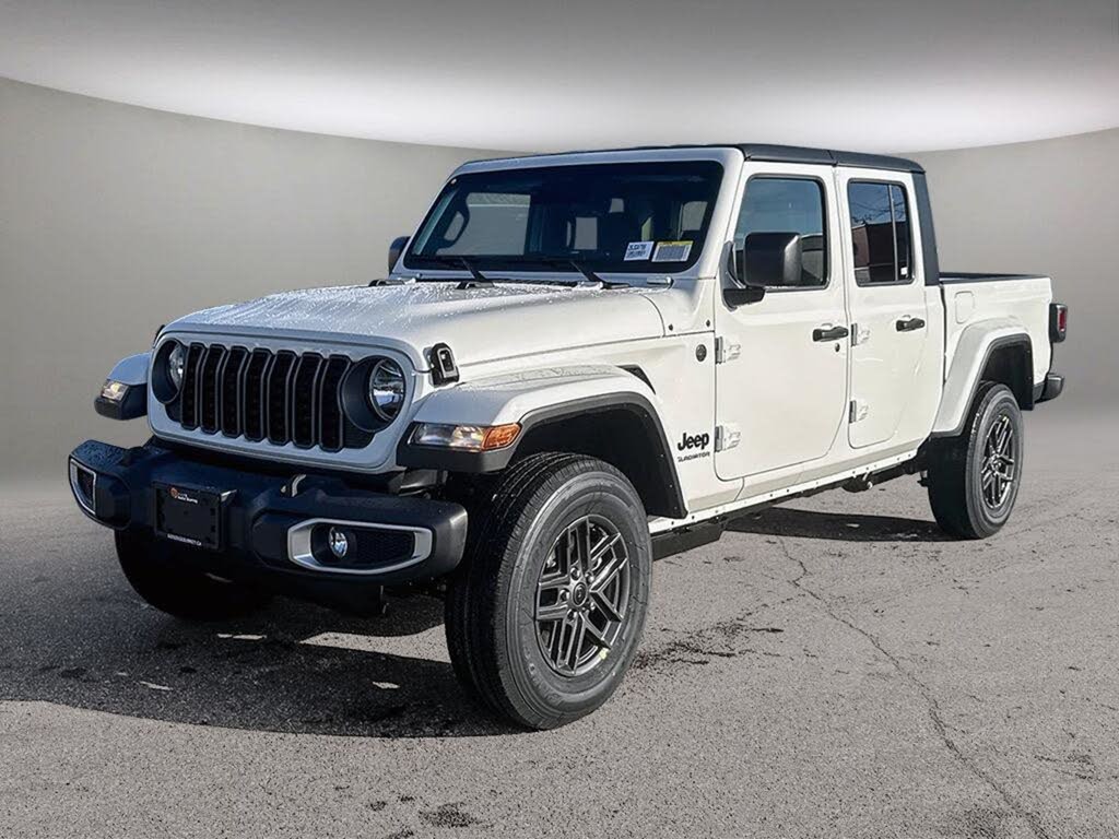 2026 Jeep Gladiator Sport S Crew Cab 4WD