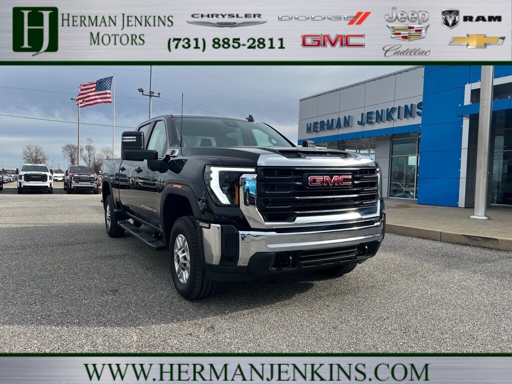 2024 GMC Sierra 2500HD Pro Crew Cab 4WD