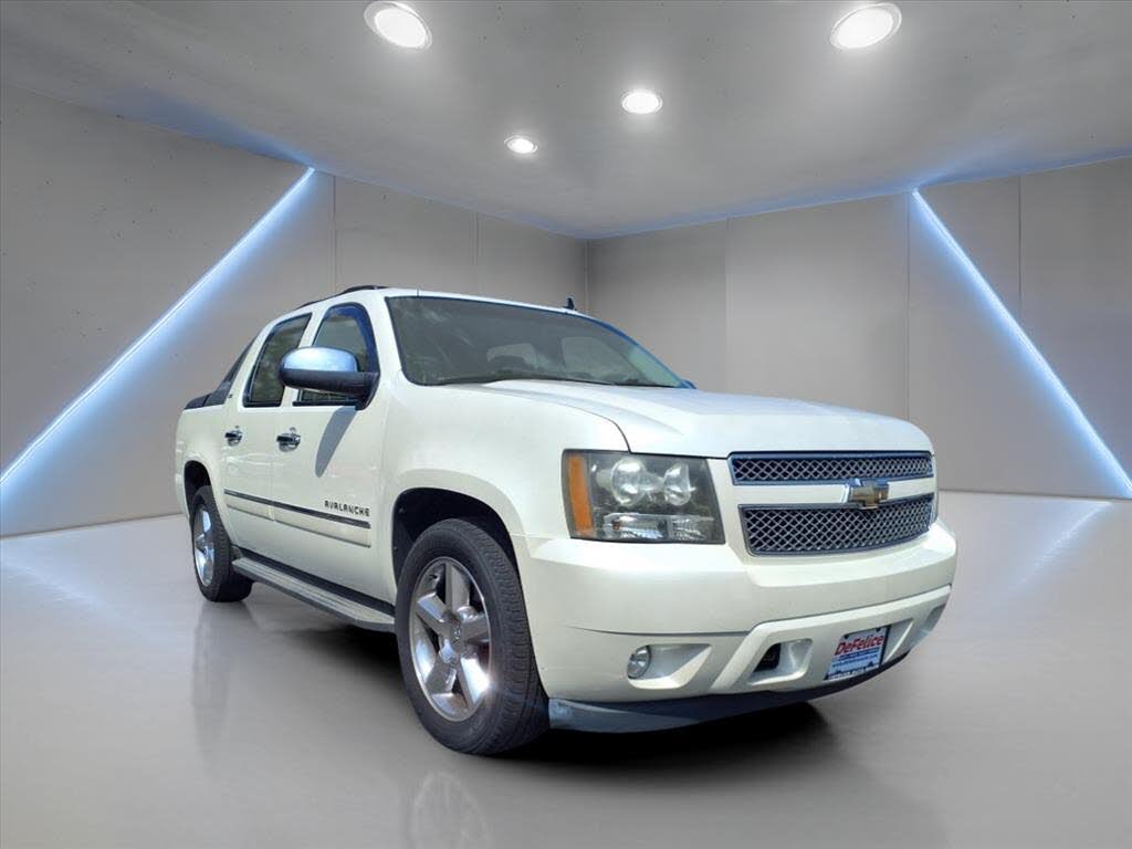 2011 Chevrolet Avalanche LTZ 4WD