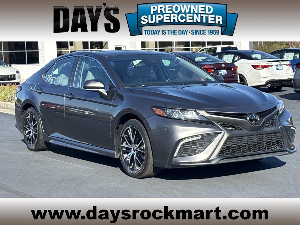 2023 Toyota Camry SE FWD