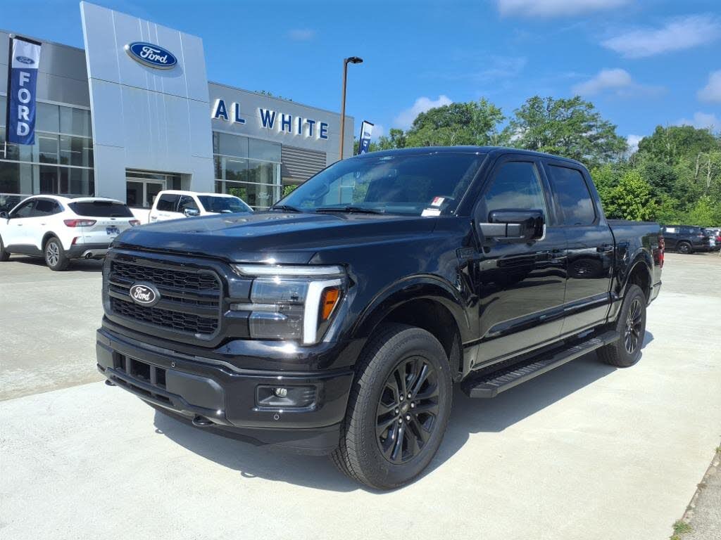 2025 Ford F-150 Lariat SuperCrew 4WD