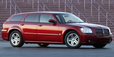 2005 Dodge Magnum SXT RWD
