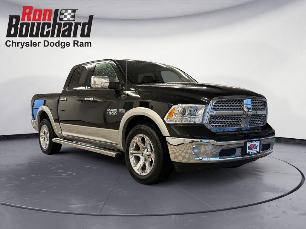 2017 RAM 1500 Laramie Crew Cab 4WD
