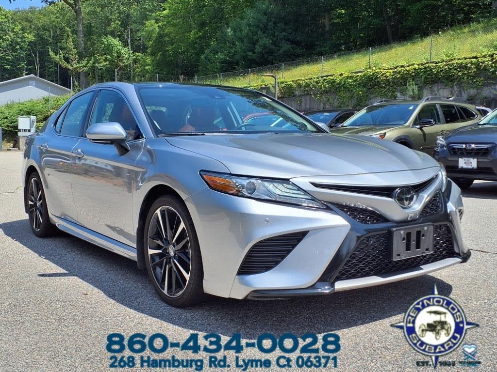 2019 Toyota Camry XSE FWD