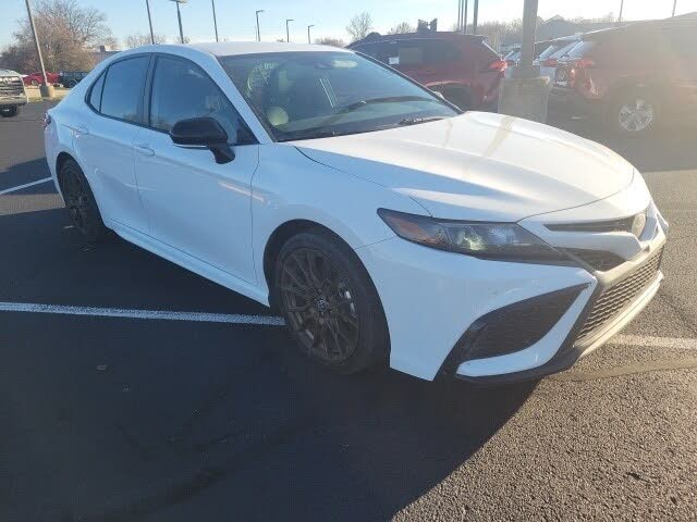 2023 Toyota Camry SE Nightshade FWD