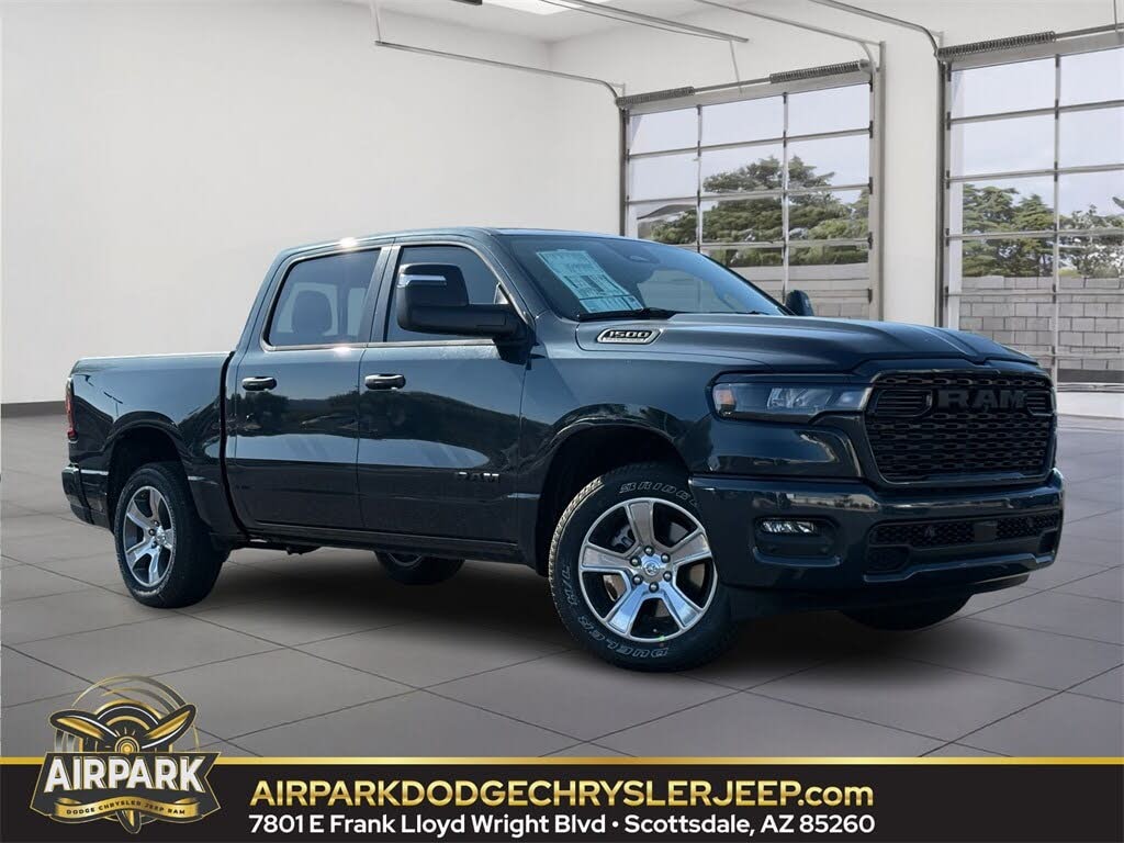 2026 RAM 1500 Tradesman Crew Cab 4WD