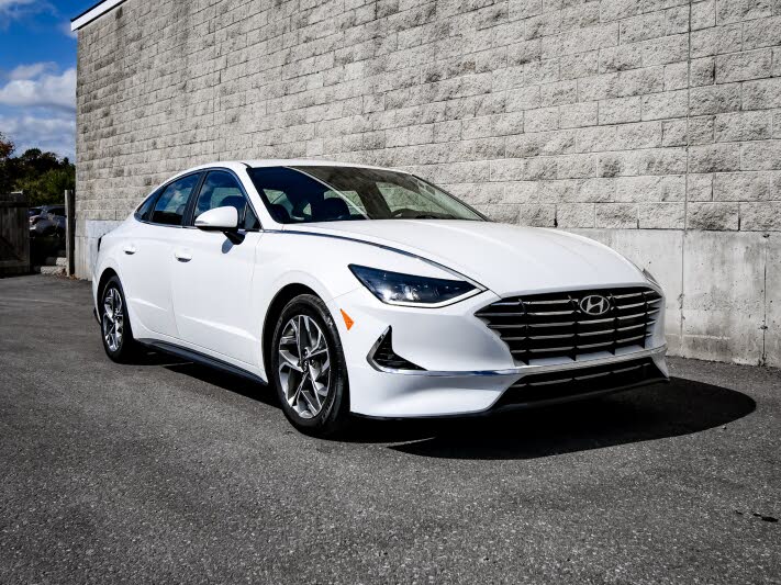 2022 Hyundai Sonata Preferred FWD