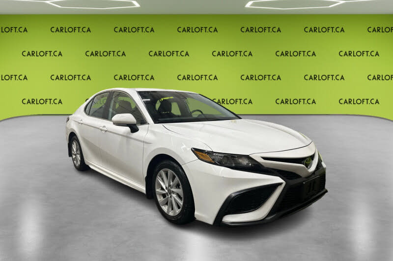 Toyota Camry SE FWD 2023