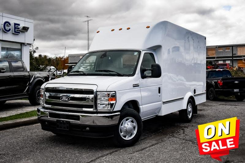 2026 Ford E-Series Chassis E-350 SD Cutaway 138 RWD