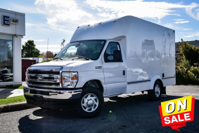 2026 Ford E-Series Chassis E-350 SD Cutaway 138 RWD