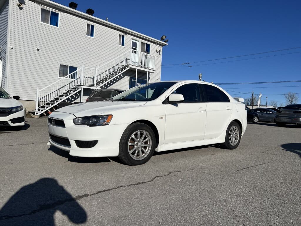 2012 Mitsubishi Lancer SE FWD