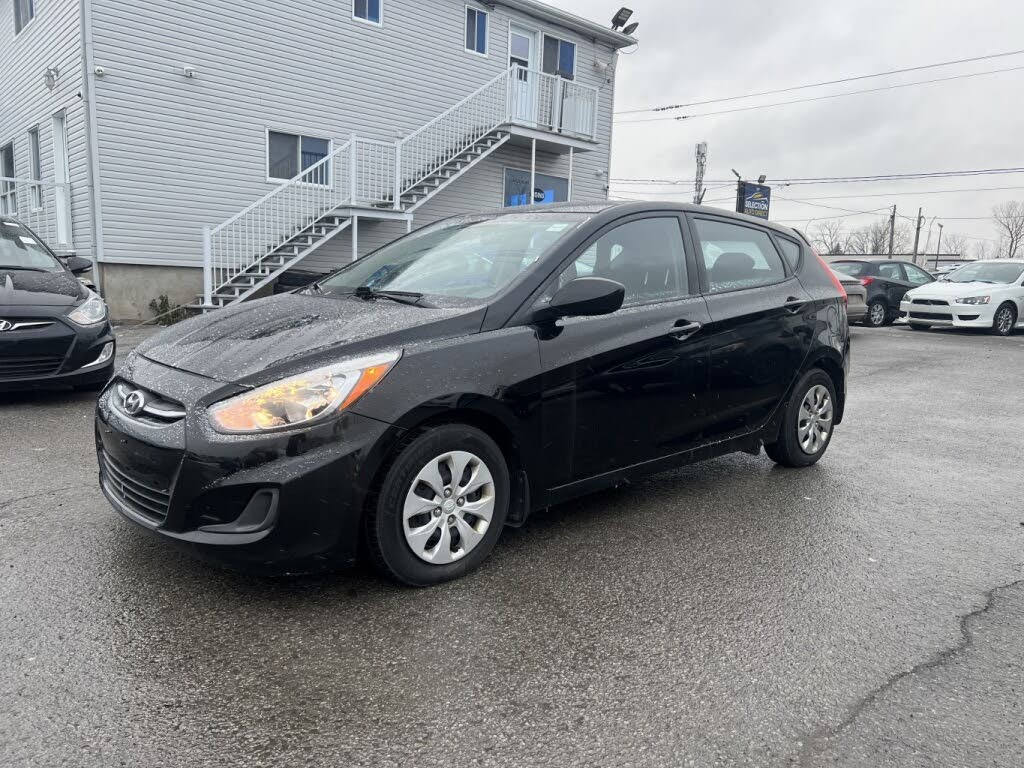 2016 Hyundai Accent GL 4-Door Hatchback FWD