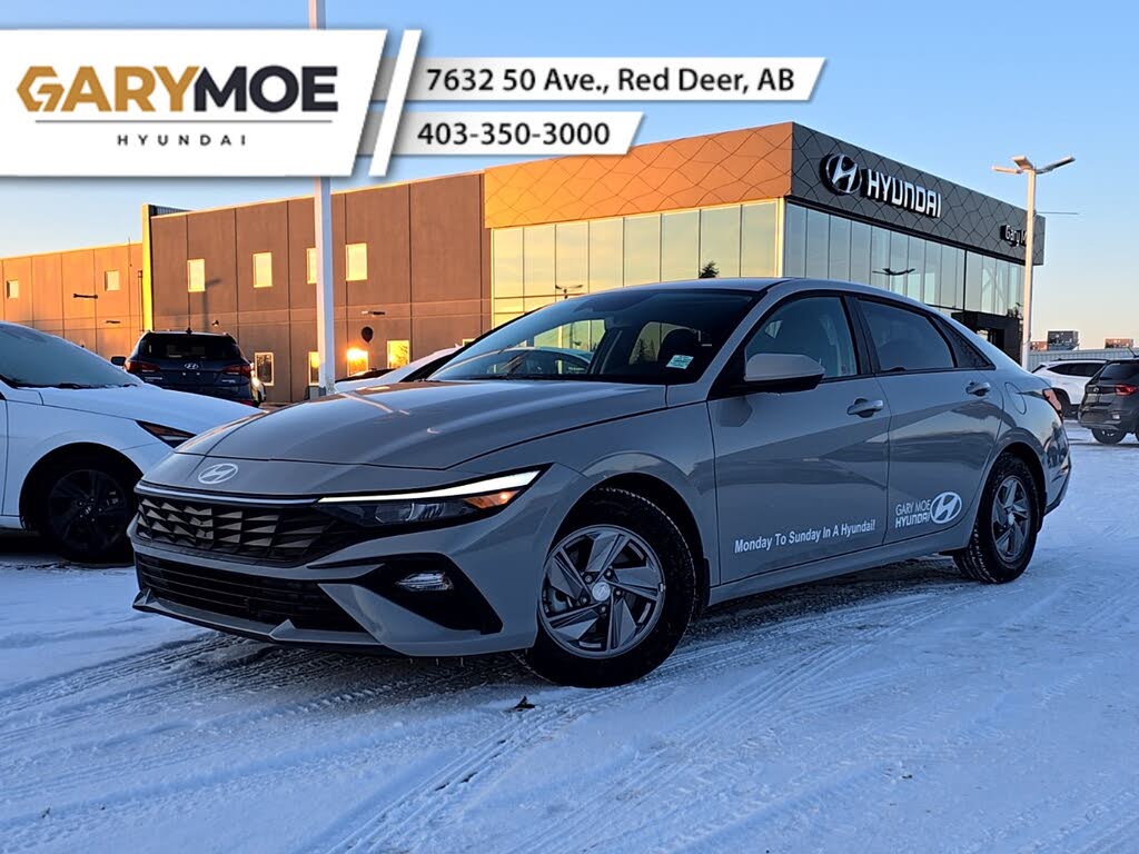 2025 Hyundai Elantra Essential FWD