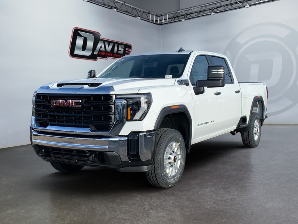 2026 GMC Sierra 2500HD Pro Crew Cab 4WD