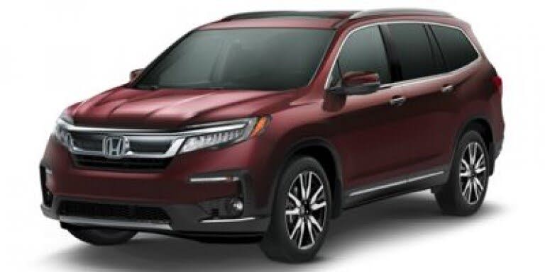 2021 Honda Pilot Touring AWD with Rear Captains Chairs