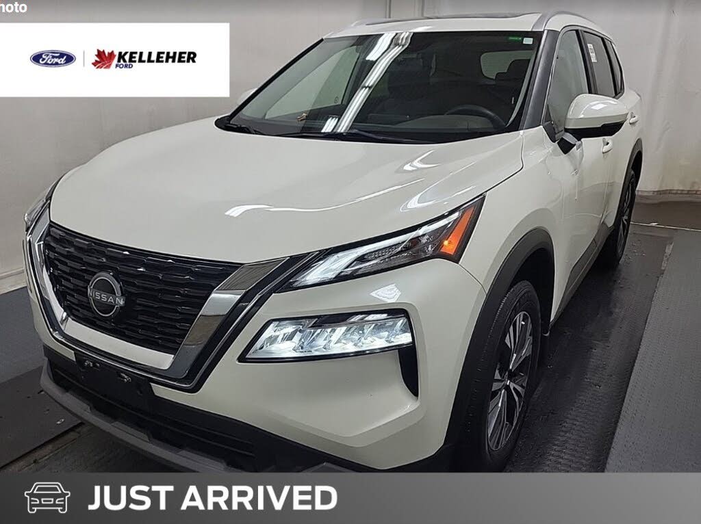 2023 Nissan Rogue SV Moonroof AWD