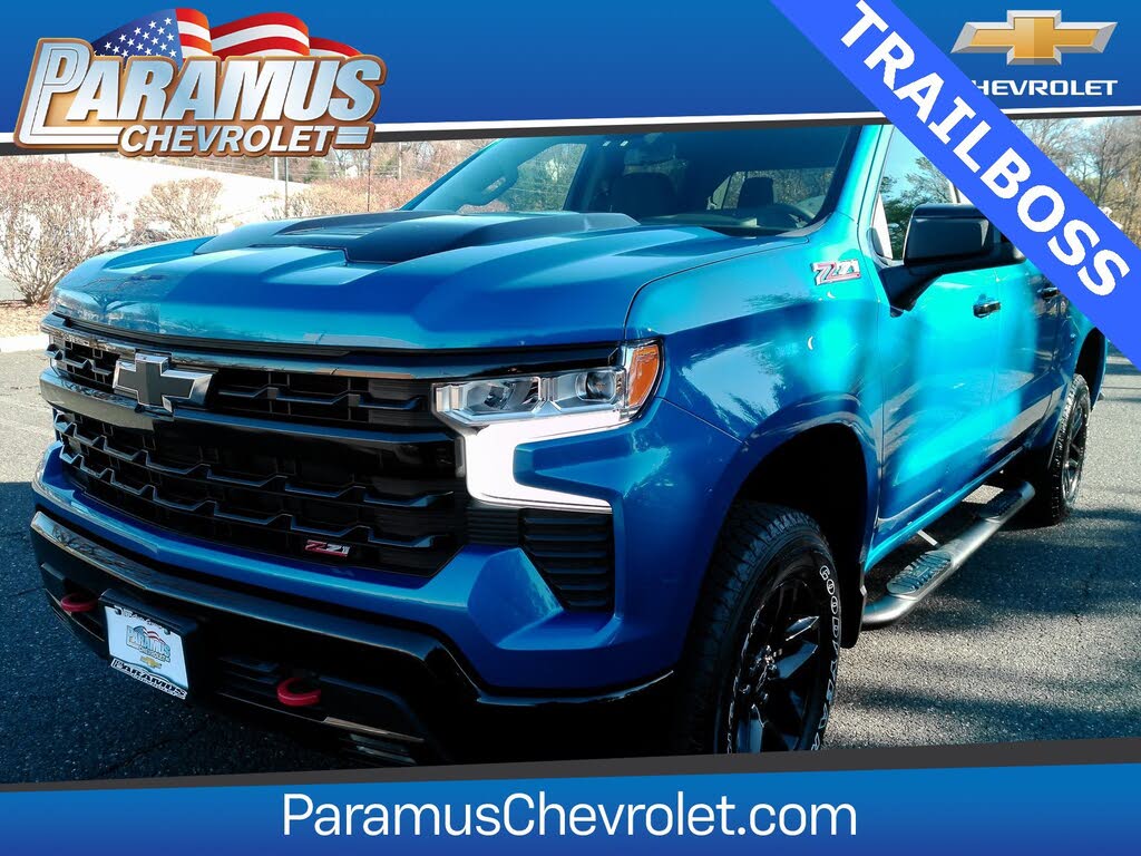 2022 Chevrolet Silverado 1500 LT Trail Boss Crew Cab 4WD