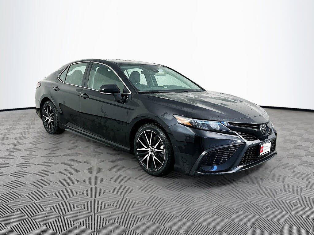 2023 Toyota Camry SE FWD