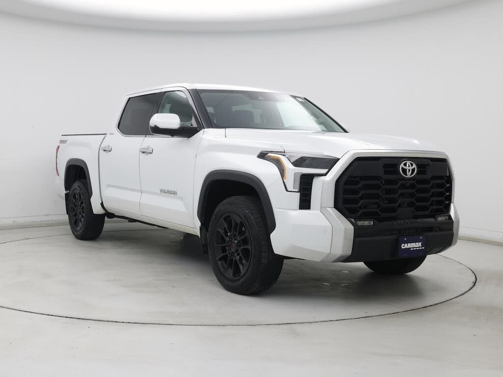 2023 Toyota Tundra Limited CrewMax Cab 4WD