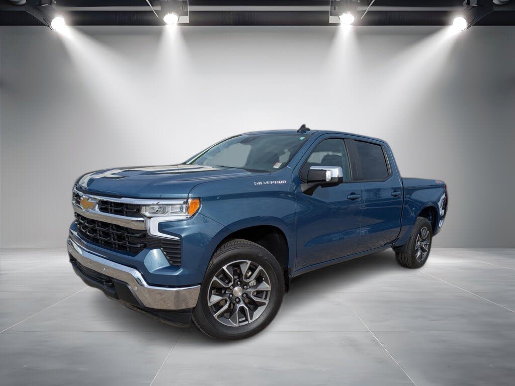 2024 Chevrolet Silverado 1500 LT Crew Cab 4WD
