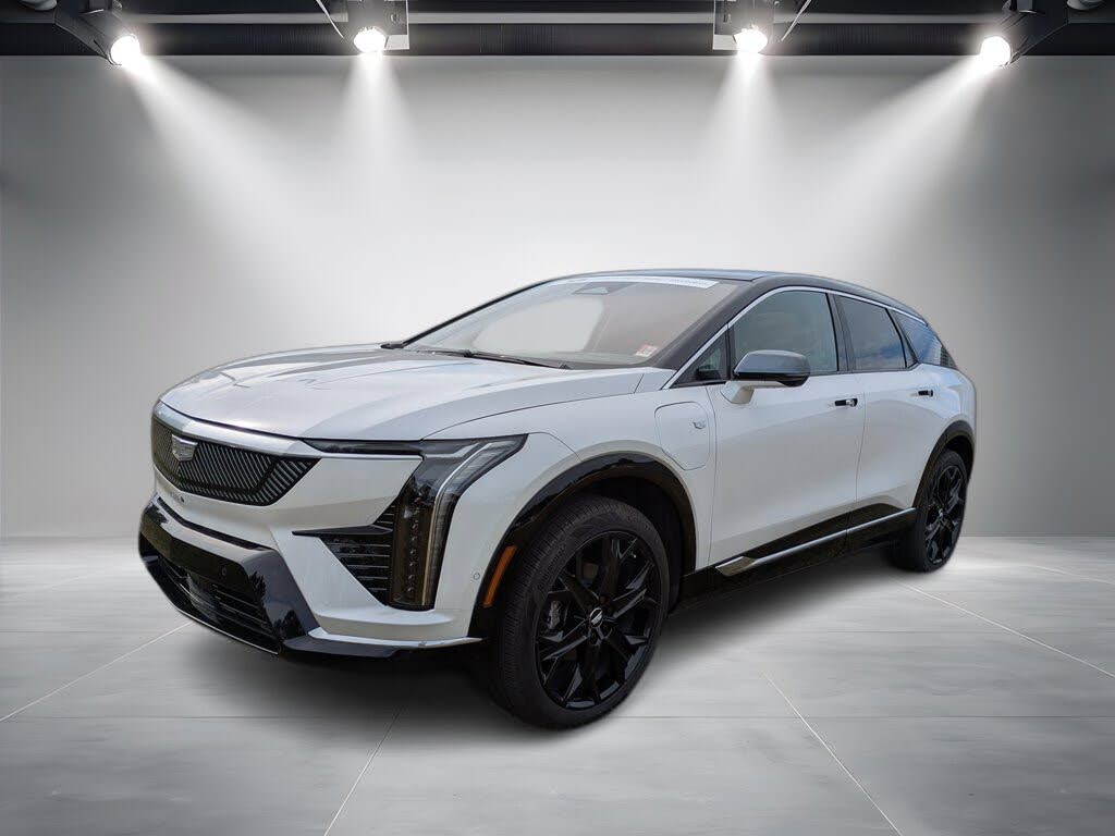 2025 Cadillac OPTIQ Luxury 2 AWD