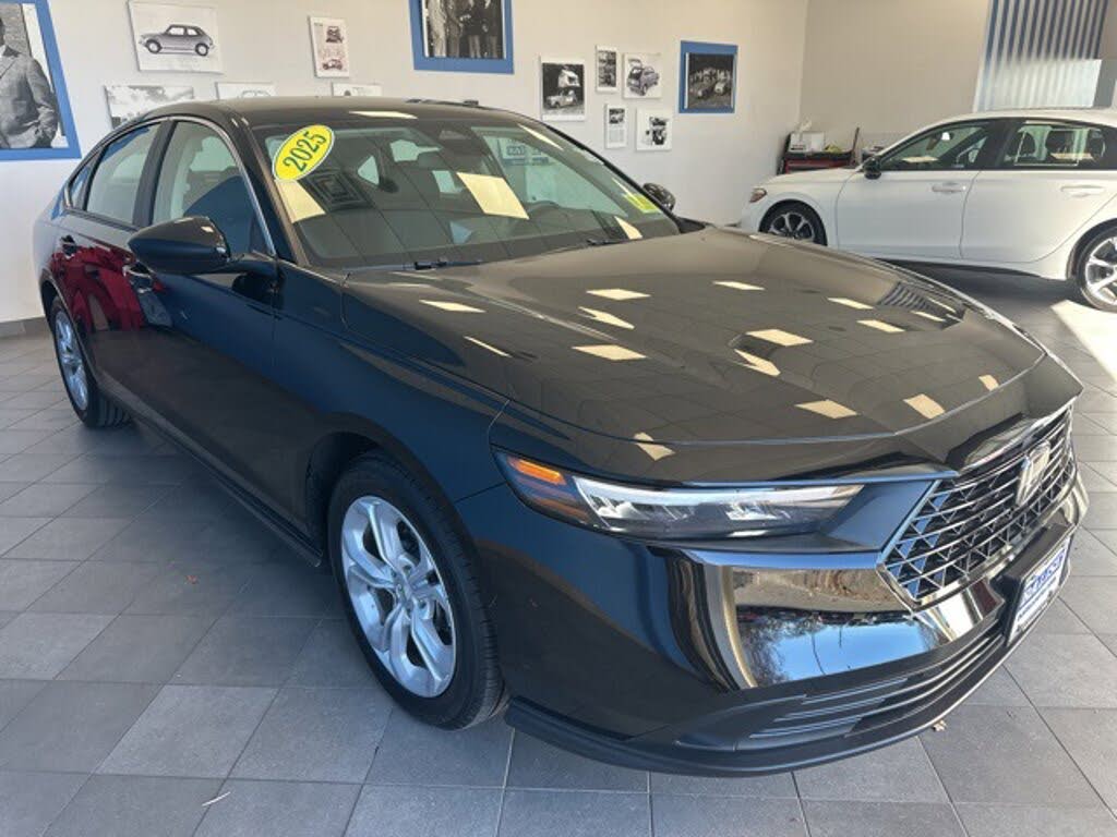 2025 Honda Accord LX FWD