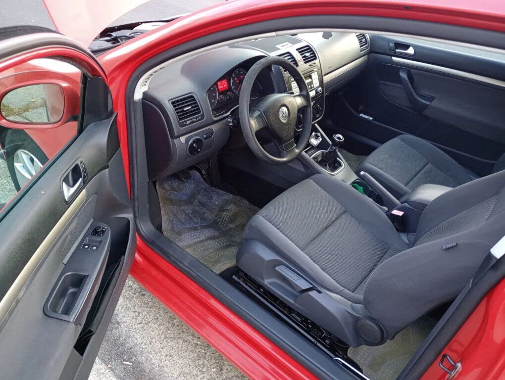 2007 Volkswagen Rabbit 2.5L 2dr