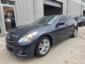 INFINITI G25 Journey RWD