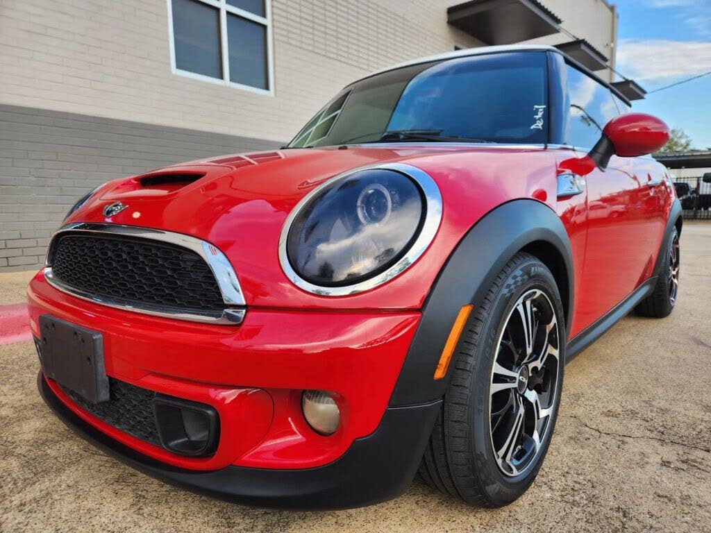 2011 MINI Cooper S Hatchback