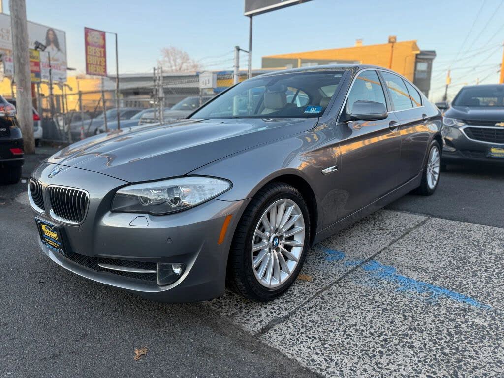 2013 BMW 5 Series 535i xDrive Sedan AWD