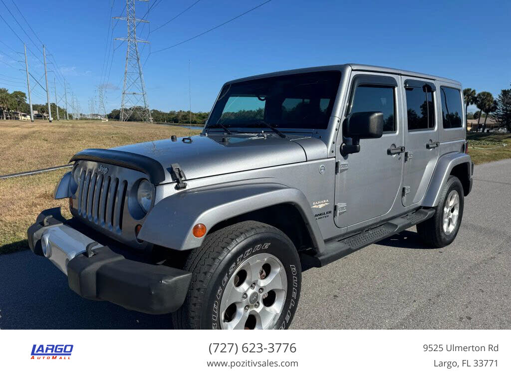 2013 Jeep Wrangler Unlimited Sahara 4WD