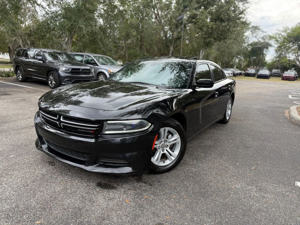 2016 Dodge Charger SE RWD