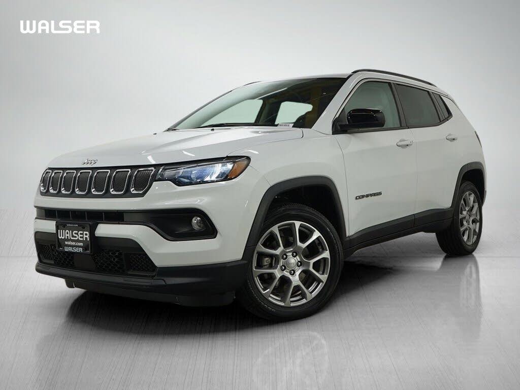 2022 Jeep Compass Latitude Lux 4WD