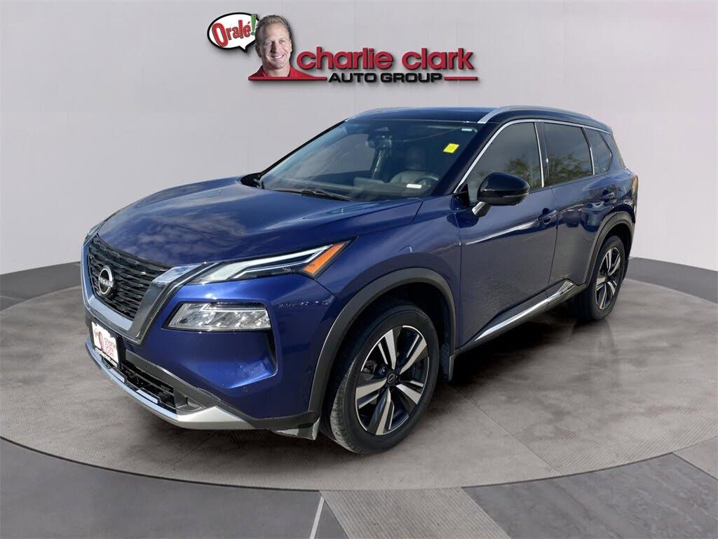 2023 Nissan Rogue Platinum FWD