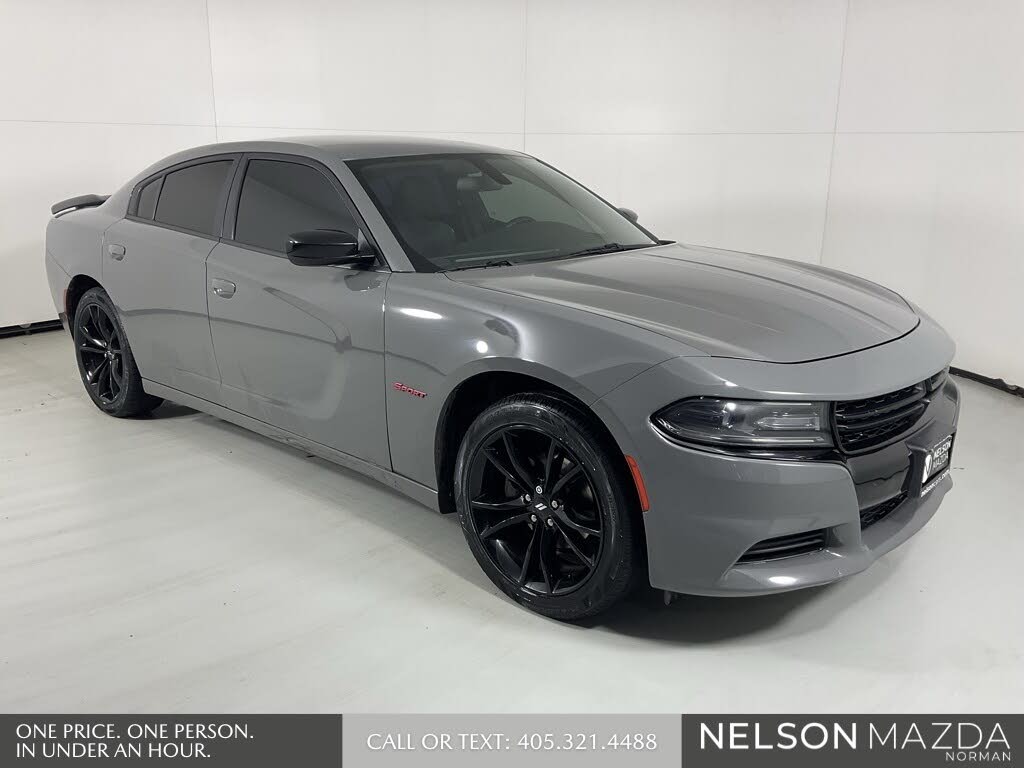 2018 Dodge Charger SXT RWD