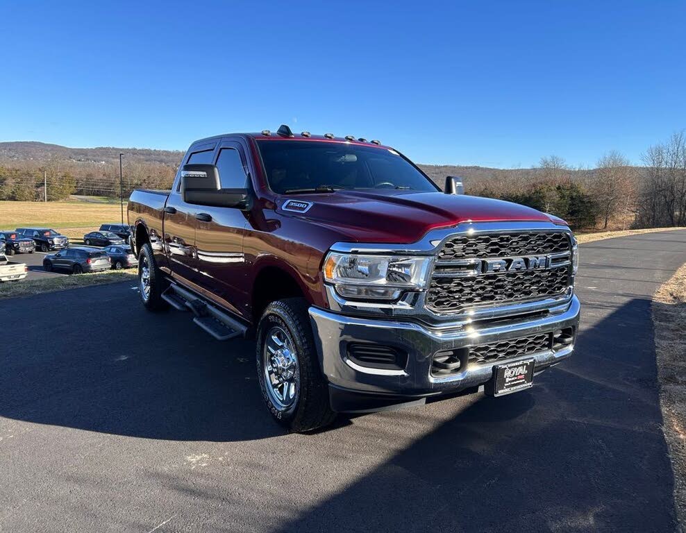 2024 RAM 3500 Tradesman Crew Cab 4WD