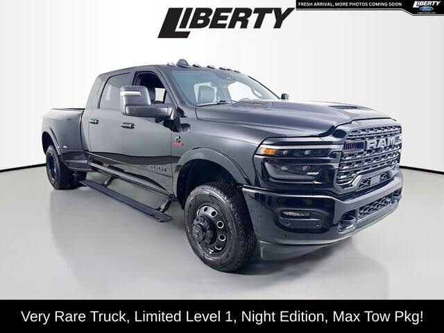 2025 RAM 3500 Limited Mega Cab DRW 4WD