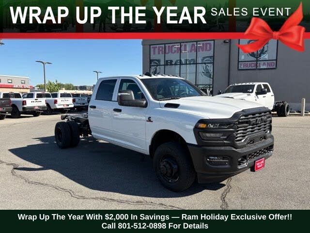 2025 RAM 3500 Chassis Tradesman Crew Cab LB DRW 4WD