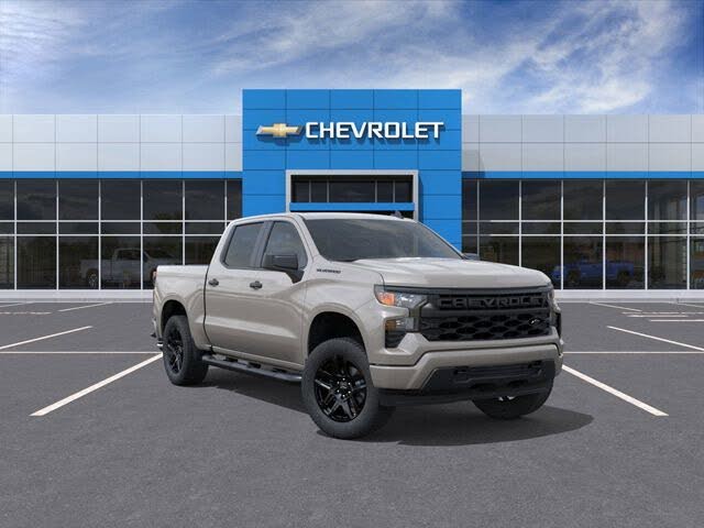 2026 Chevrolet Silverado 1500 Custom Crew Cab 4WD