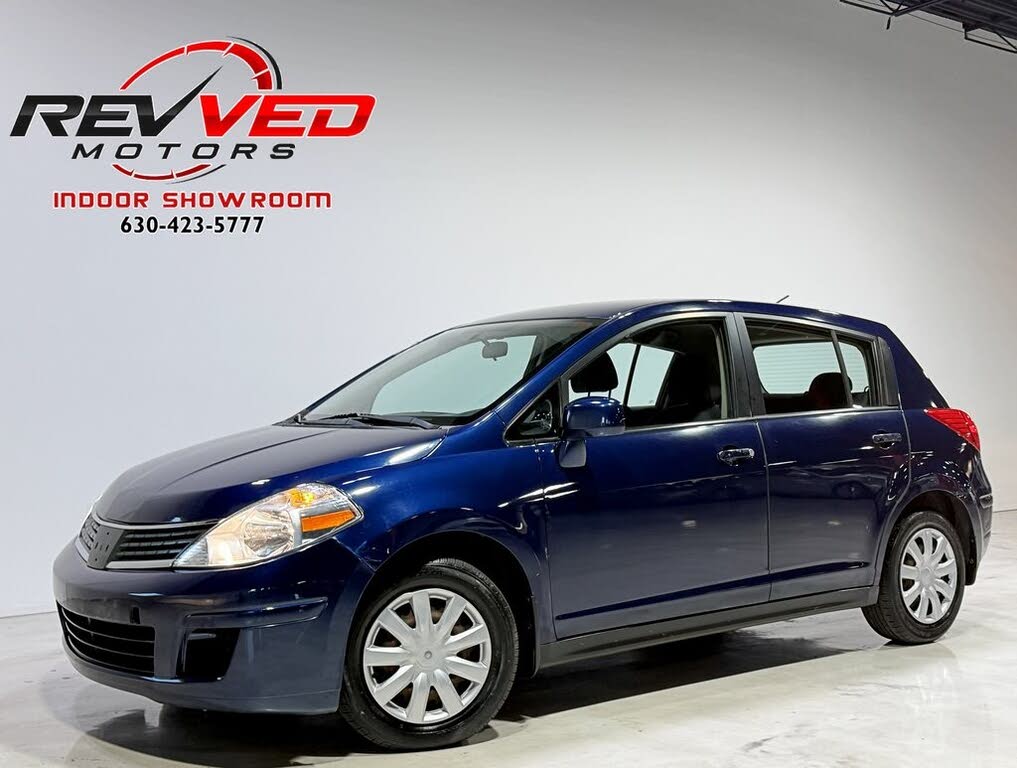 2008 Nissan Versa S Hatchback