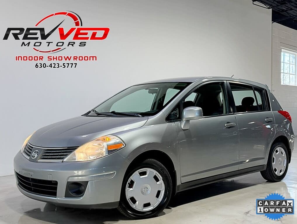 2009 Nissan Versa S 1.8