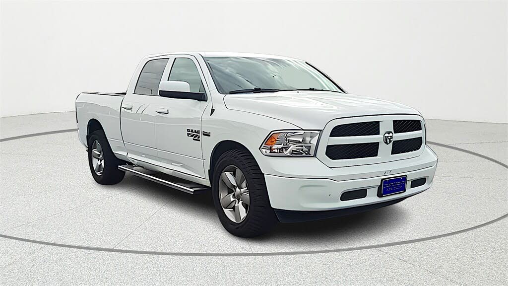 2022 RAM 1500 Classic Tradesman Crew Cab RWD