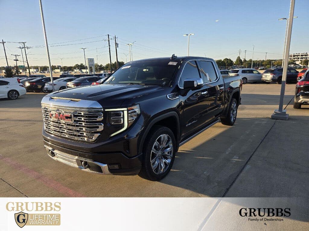 2023 GMC Sierra 1500 Denali Crew Cab 4WD